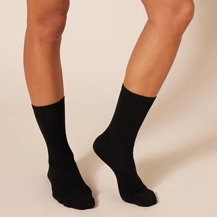 Women's Classic Black Crew Socks 6 Pairs Soft Stretch Casual Everyday Socks
